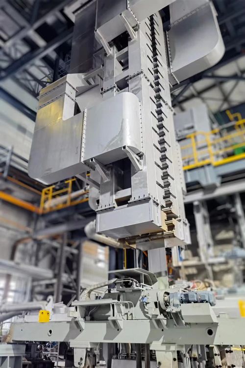 走一线 看项目丨国内首个热镀锌铝镁稀土多元合金钢板产品在包头市研发成功